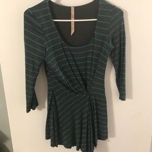 Anthropologie shirt size small ruched